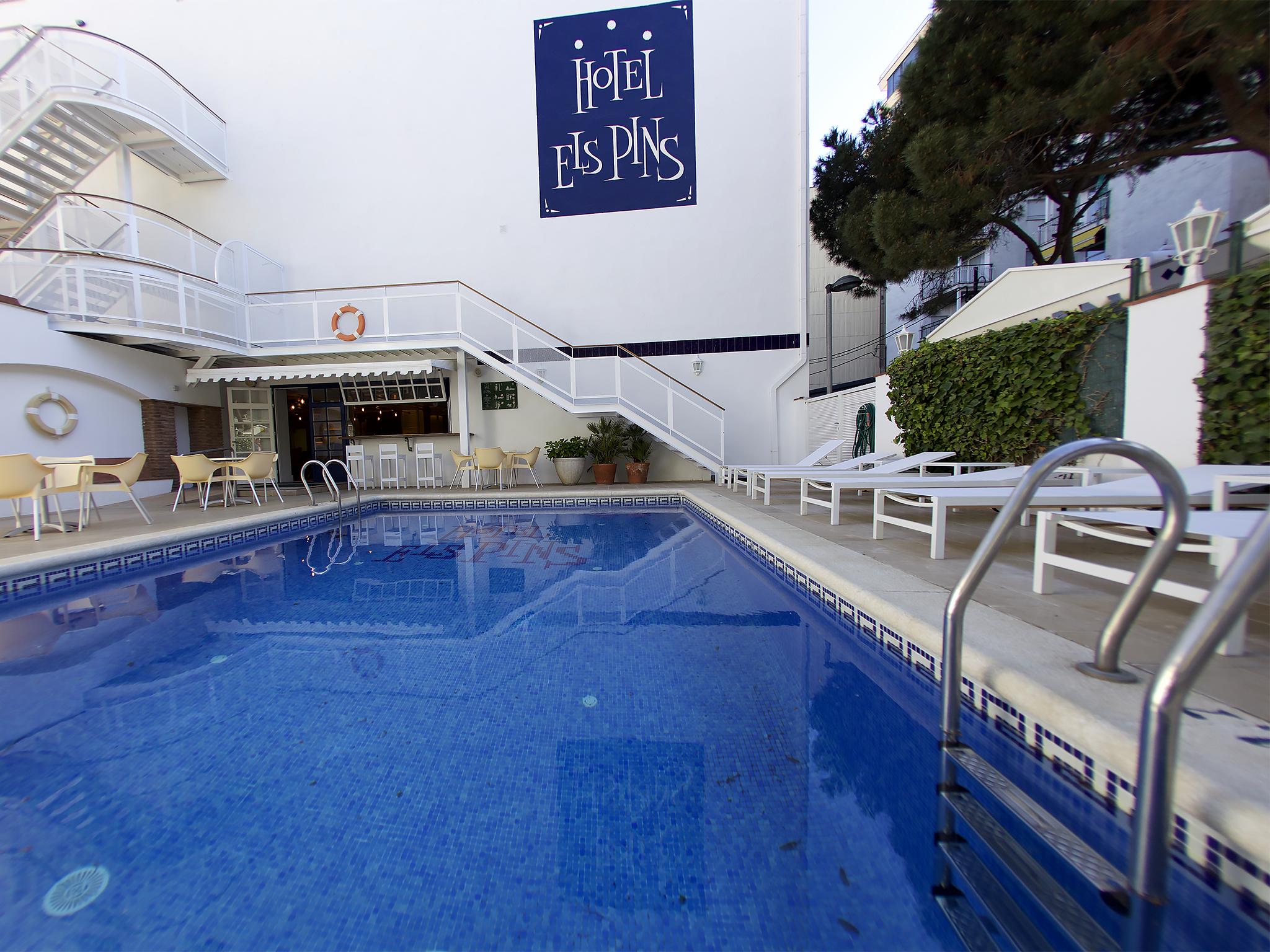 Hotel Els Pins Платья-де-Аро Экстерьер фото
